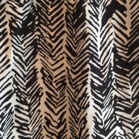 No Bounderies pull-up joggers. Rayon. Sz LARGE - Picture 8 of 8